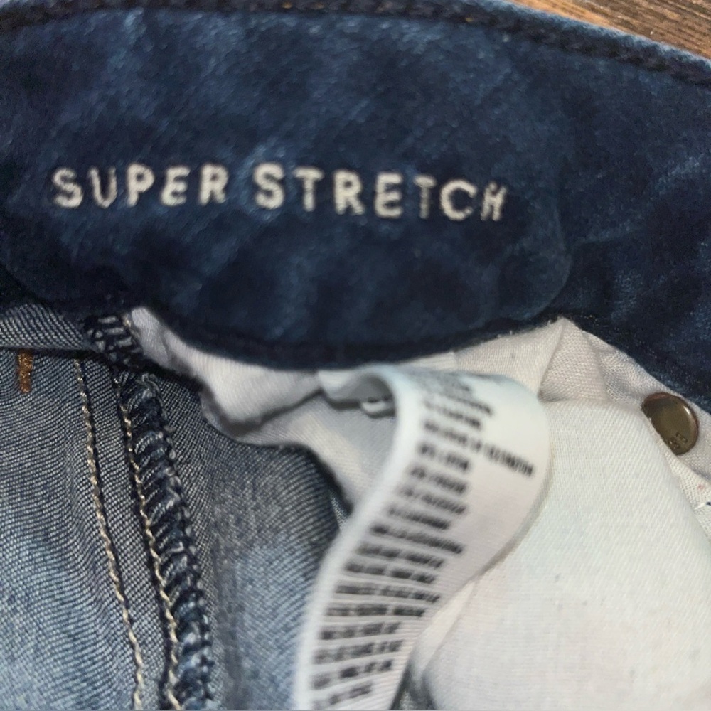 American Eagle Outfitters Dark Blue Distressed Denim Jean Shorts - Picture 7 of 8